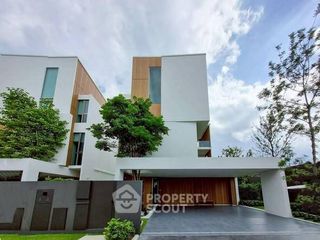 Haus zur Miete mit 4 Zimmer in Saphan Sung, Bangkok