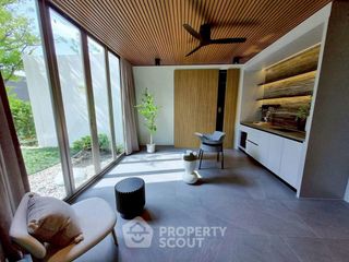Haus zur Miete mit 4 Zimmer in Saphan Sung, Bangkok