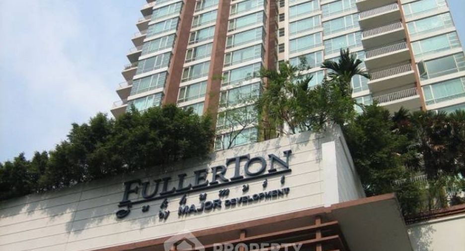 For rent 3 bedrooms condo in Khlong Toei, Bangkok