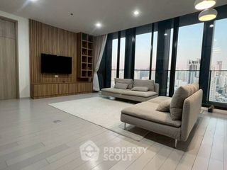Condo en alquiler de 2 habitaciones en Pathum Wan, Bangkok