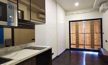 Wohnung zur Miete und zum Kauf mit 1 Zimmer in Watthana, Bangkok
