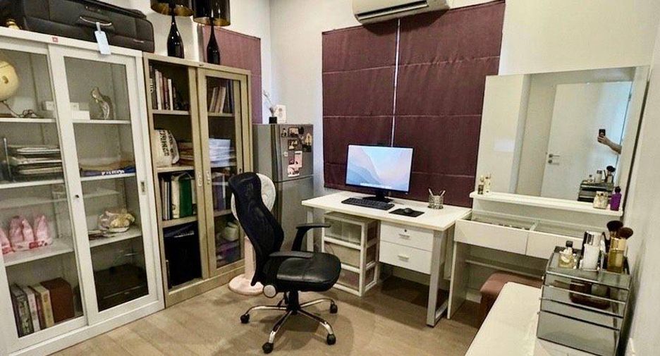 ขาย 4 ห้องนอน บ้านเดี่ยว ใน บางกอกน้อย, กรุงเทพฯ
