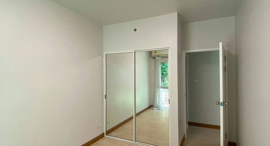 For sale 2 bedrooms condo in Ratchathewi, Bangkok