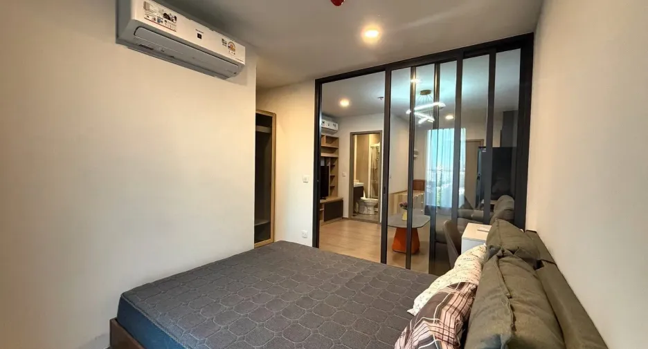 For rent 1 bed condo in Khlong Toei, Bangkok
