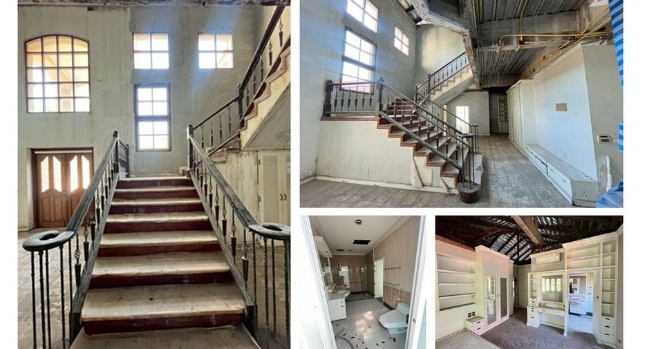 For sale 5 bedrooms house in Mueang Samut Prakan, Samut Prakan