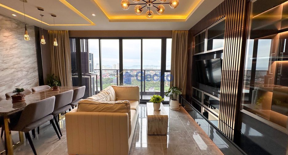 For rent 3 bedrooms condo in Central Pattaya, Pattaya