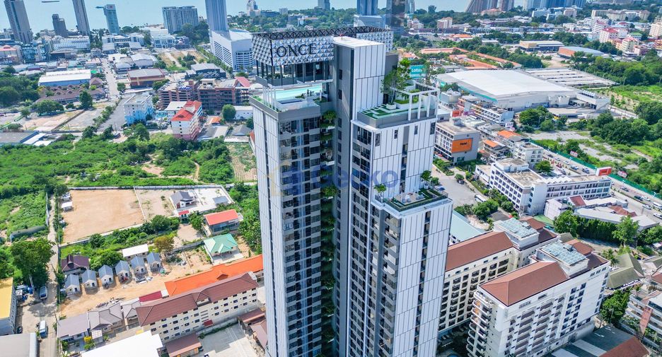 For rent 3 bedrooms condo in Central Pattaya, Pattaya