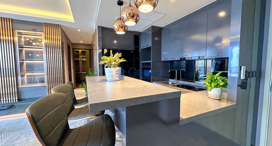 For rent 3 bedrooms condo in Central Pattaya, Pattaya