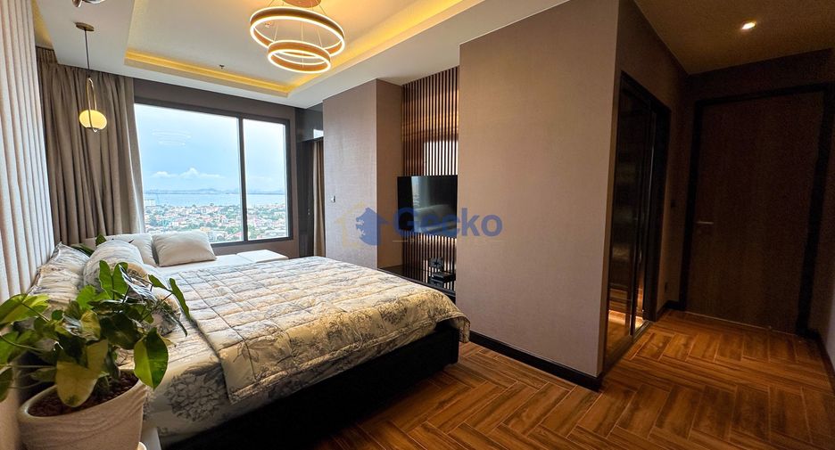 For rent 3 bedrooms condo in Central Pattaya, Pattaya