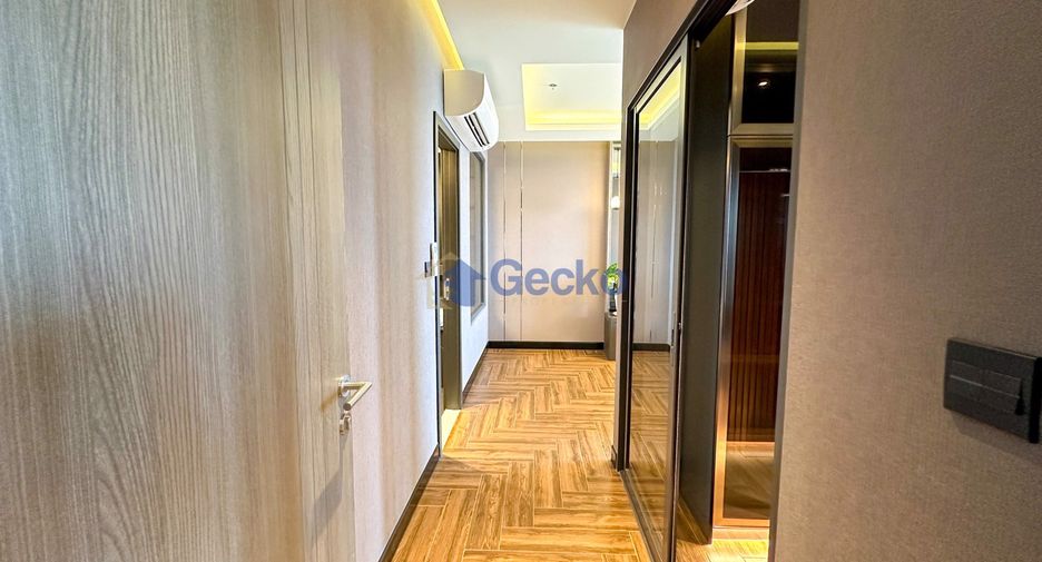 For rent 3 bedrooms condo in Central Pattaya, Pattaya