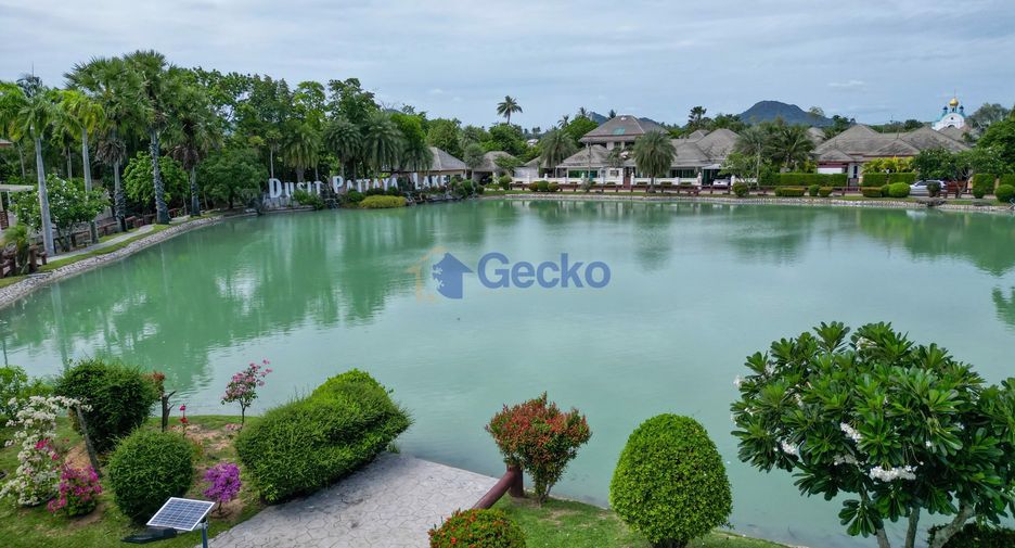 For rent 3 ベッドルーム house in Huay Yai, Pattaya