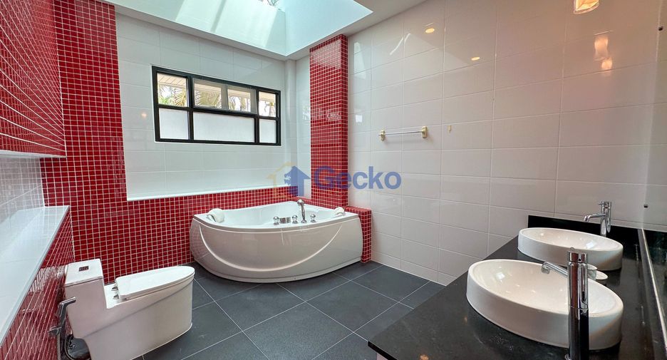 For rent 3 ベッドルーム house in Huay Yai, Pattaya