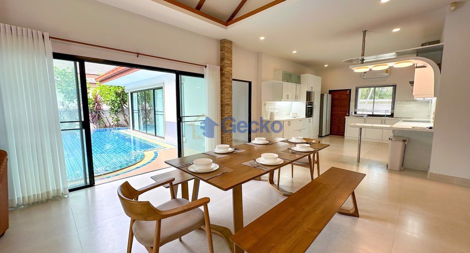 For rent 3 ベッドルーム house in Huay Yai, Pattaya