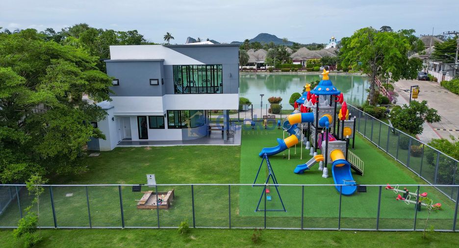 For rent 3 ベッドルーム house in Huay Yai, Pattaya
