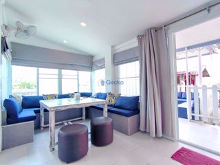 Casa en alquiler de 3 habitaciones en Bang Saray, Pattaya