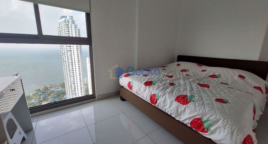 For rent 2 bedrooms condo in North Pattaya, Pattaya