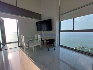 For rent 2 bedrooms condo in Bang Lamung, Chonburi