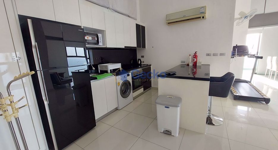 For rent 2 bedrooms condo in North Pattaya, Pattaya