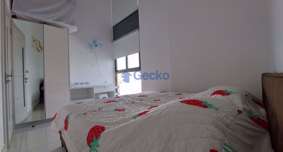 For rent 2 bedrooms condo in North Pattaya, Pattaya