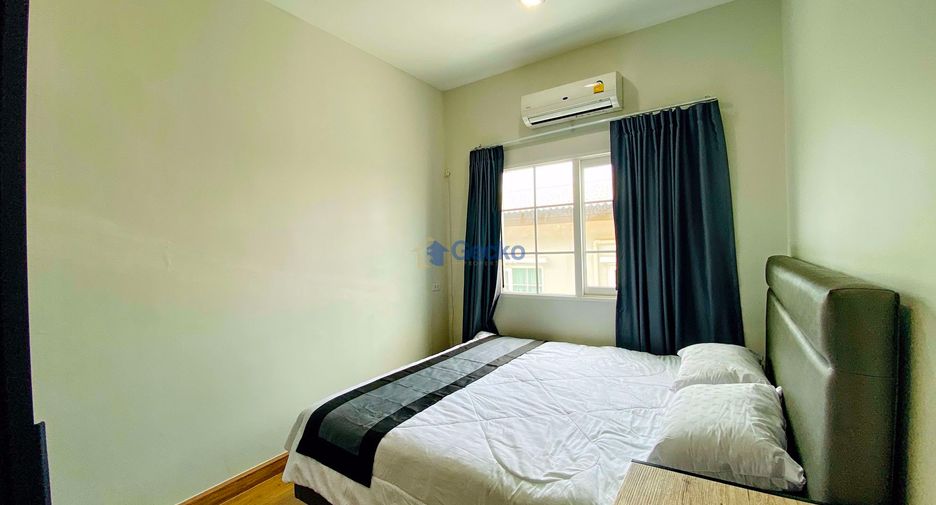 For rent 4 bedrooms house in East Pattaya, Pattaya