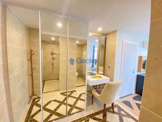 For rent 2 bedrooms condo in Bang Lamung, Chonburi