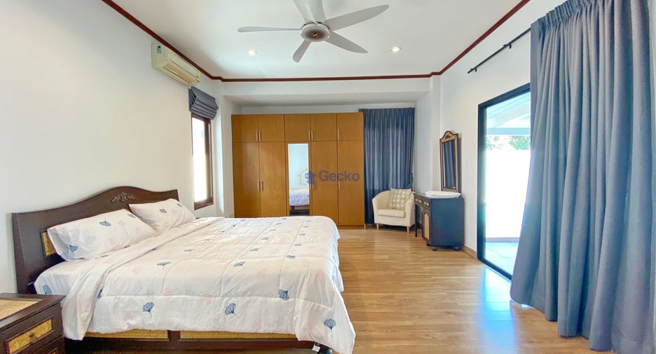 À louer 3 chambres maison à Sattahip, Chonburi