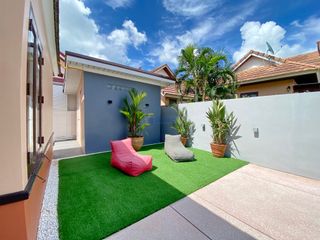 Casa en alquiler de 3 habitaciones en Bang Saray, Pattaya