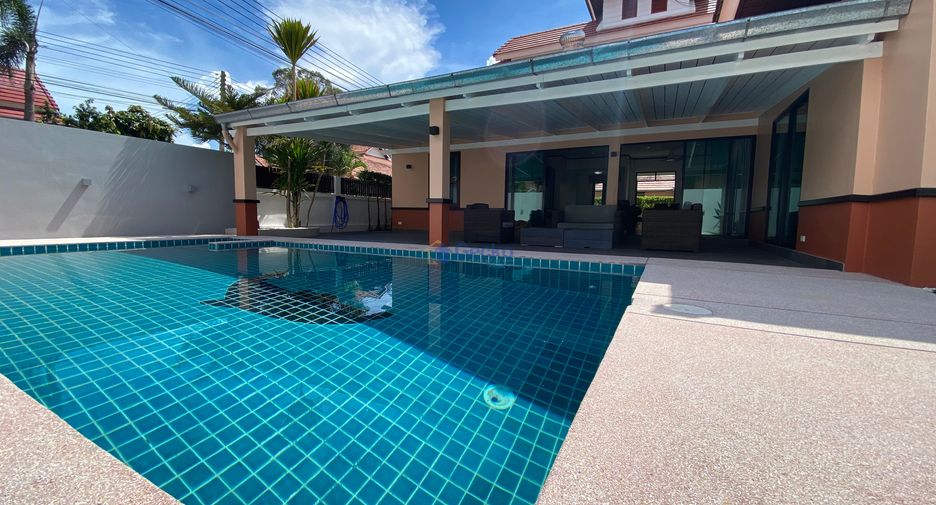 À louer 3 chambres maison à Sattahip, Chonburi