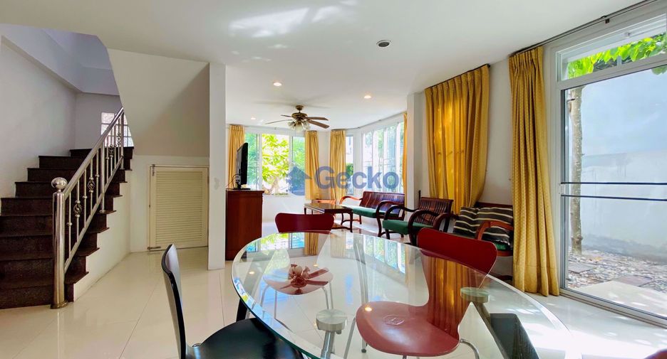For rent 3 bedrooms house in Jomtien, Pattaya