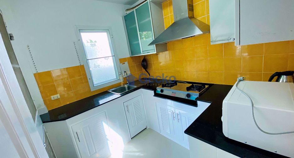 For rent 3 bedrooms house in Jomtien, Pattaya