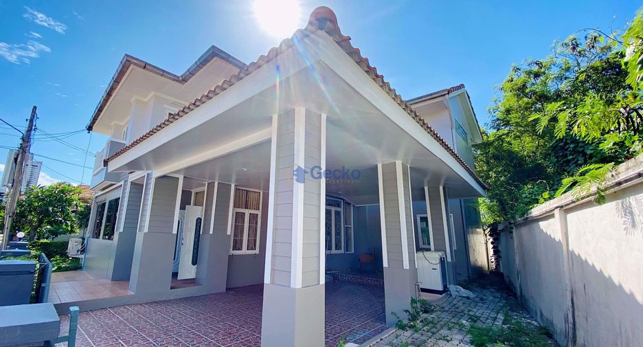 For sale 4 bedrooms house in Jomtien, Pattaya