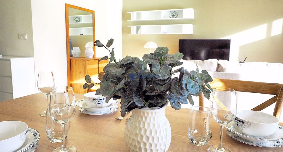 For rent 2 bedrooms condo in North Pattaya, Pattaya