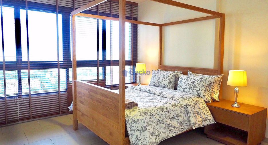 For rent 2 bedrooms condo in North Pattaya, Pattaya