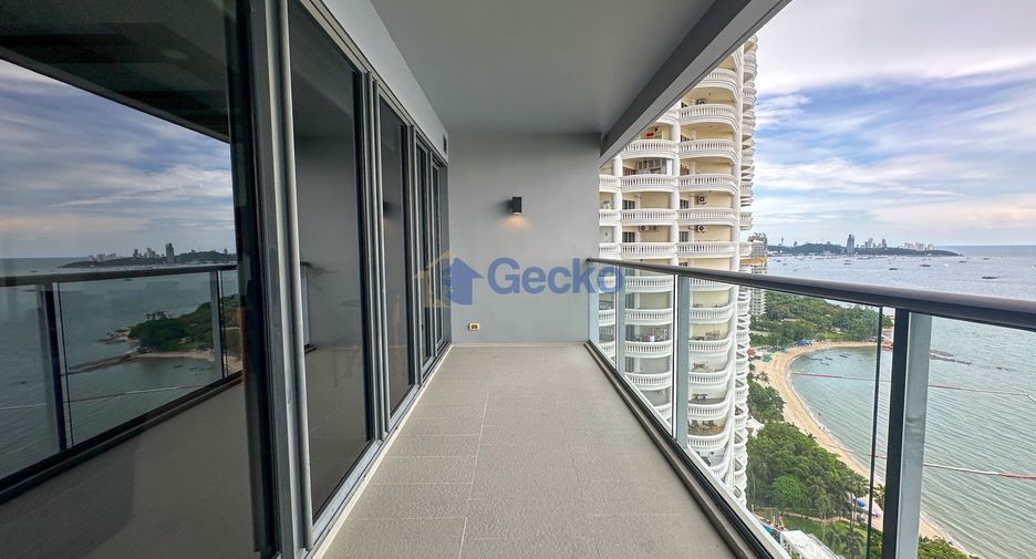 For rent 2 bedrooms condo in North Pattaya, Pattaya
