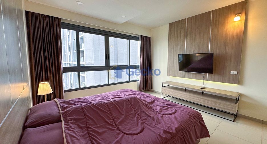 For rent 2 bedrooms condo in North Pattaya, Pattaya
