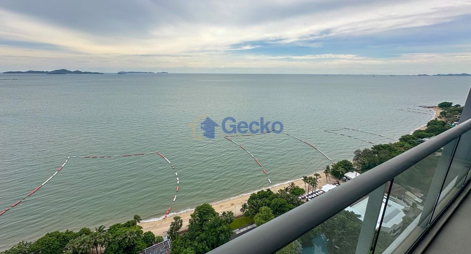 For rent 2 bedrooms condo in North Pattaya, Pattaya