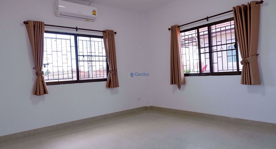 For rent 5 bedrooms house in East Pattaya, Pattaya