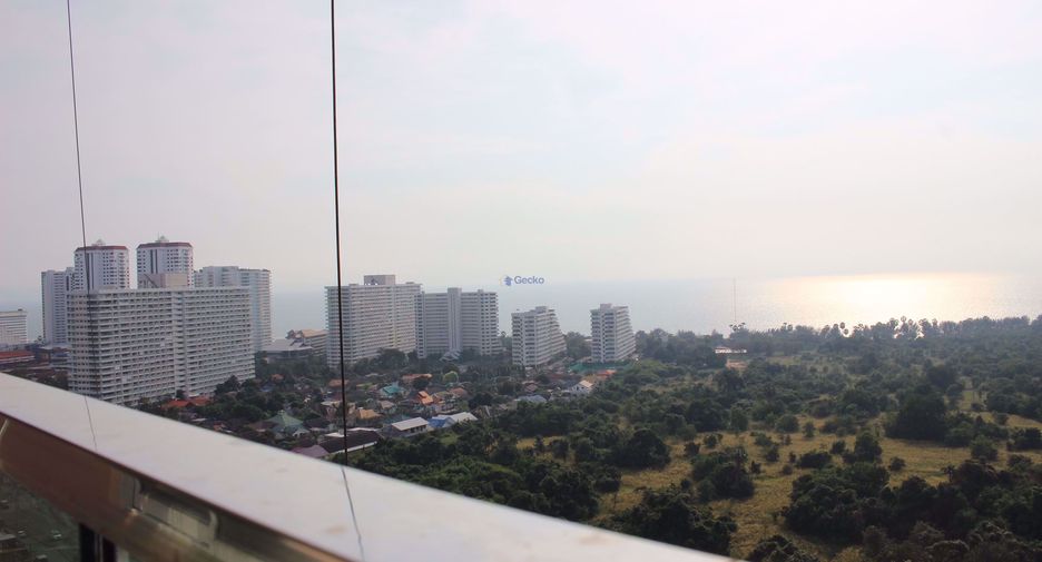 For rent 2 bedrooms condo in South Pattaya, Pattaya