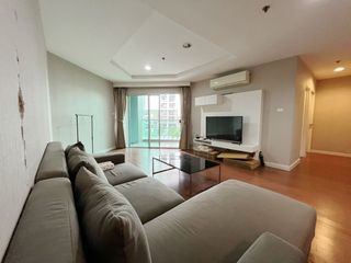 Condo en venta de 2 habitaciones en Huai Khwang, Bangkok