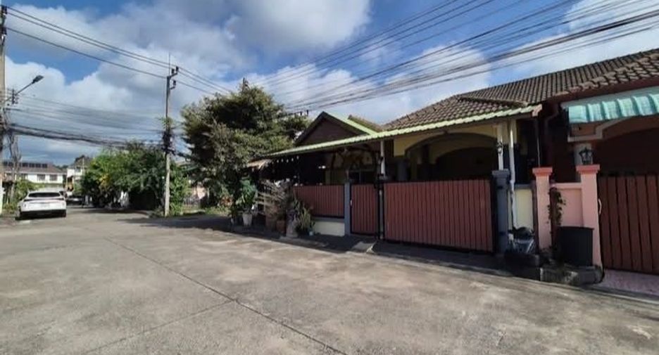 For rent 3 bedrooms house in Mueang Phuket, Phuket