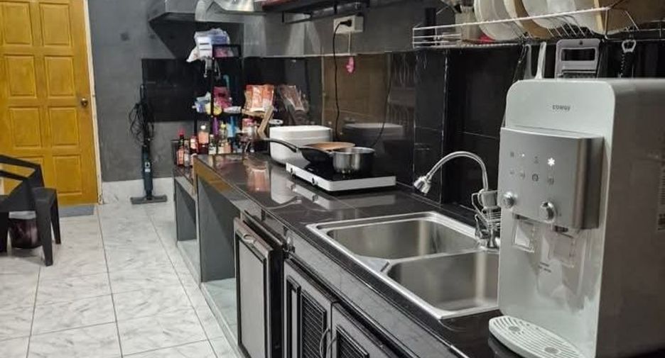 For rent 3 bedrooms house in Mueang Phuket, Phuket