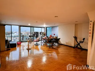 Condo en venta de 2 habitaciones en Huai Khwang, Bangkok