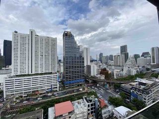 出售 1 卧室 公寓 在 Bang Rak, 曼谷