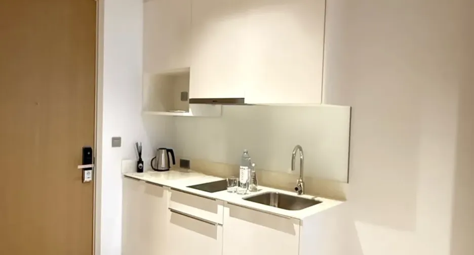 Продажа 1 кровать кондо в Банг Рак, Бангкок