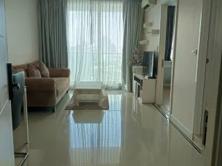 À louer 1 chambre condo à Huai Khwang, Bangkok