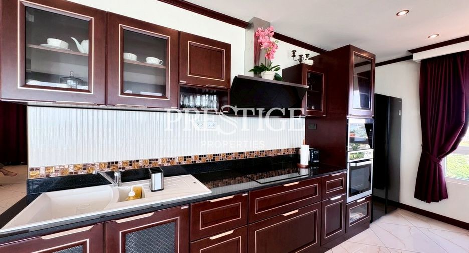 For sale and for rent 2 bedrooms condo in Sattahip, Chonburi