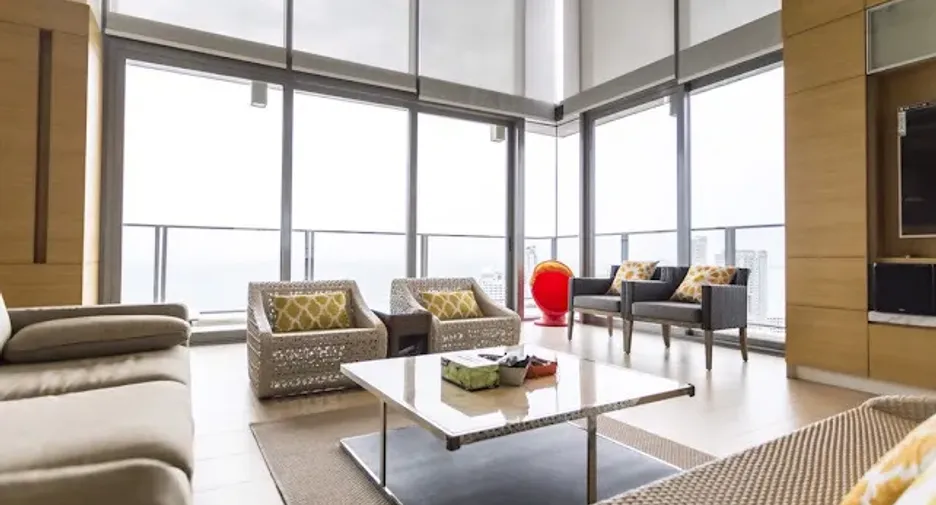 À louer 4 chambres condo à North Pattaya, Pattaya
