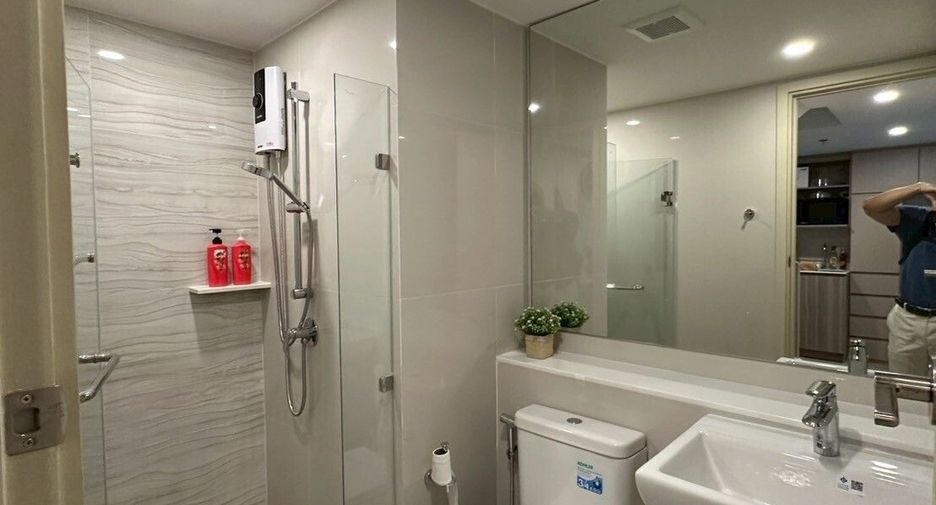 Wohnung zur Miete mit 2 Zimmer in Khlong Toei, Bangkok