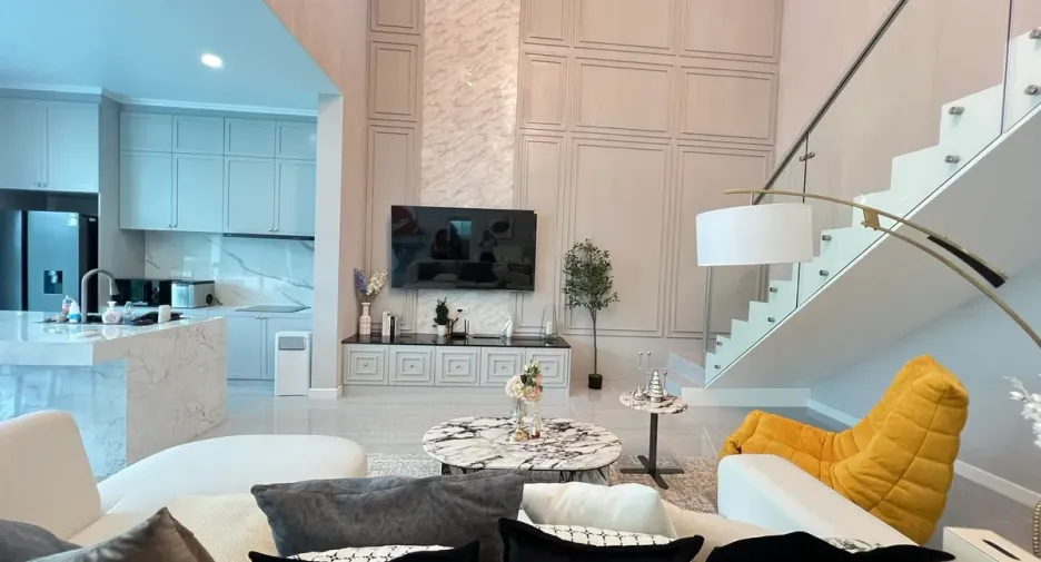 For rent 4 bedrooms house in Huay Yai, Pattaya