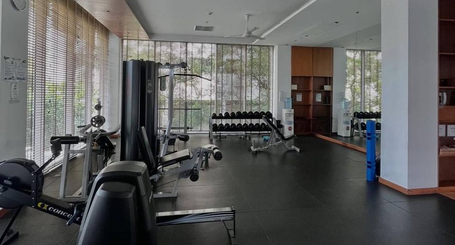 For sale 2 bedrooms condo in Yan Nawa, Bangkok